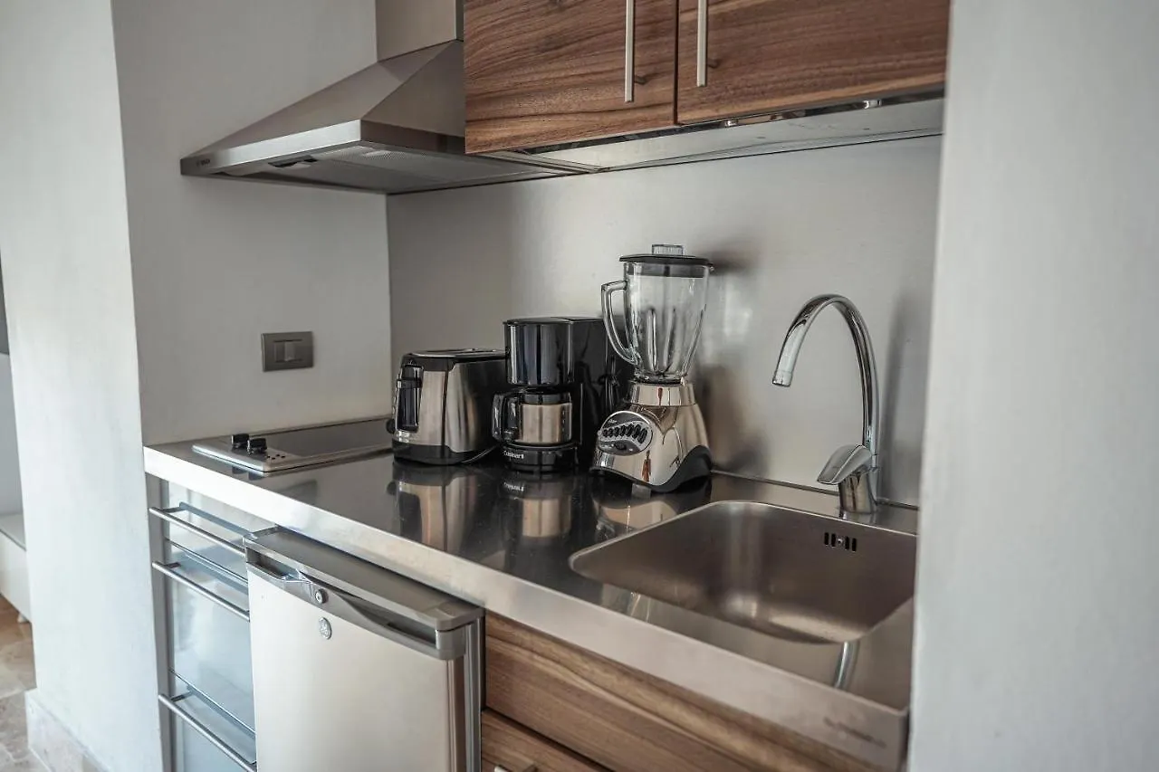 La Amada Condo With Marina View Cancun Apartment