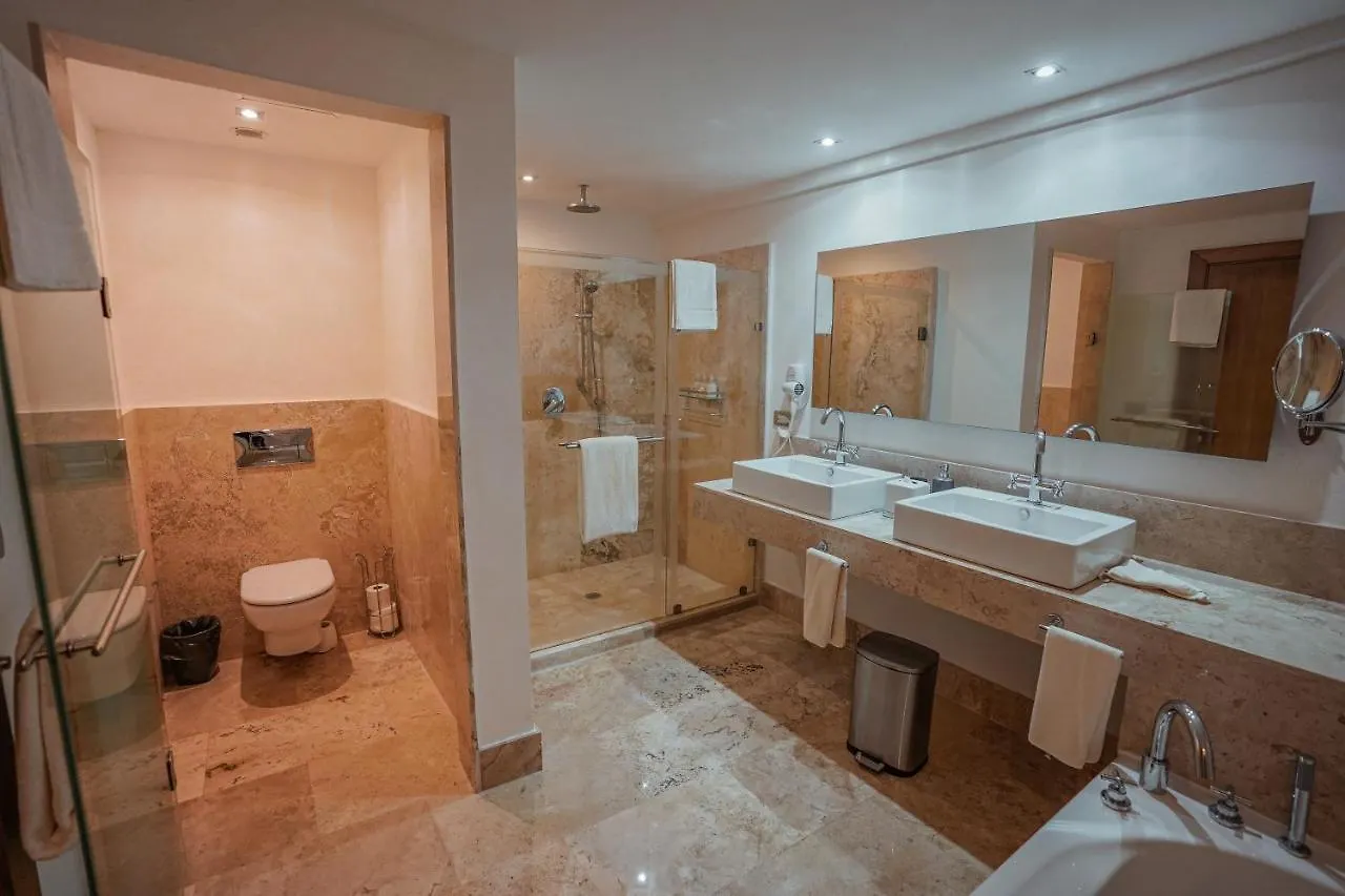 Apartament La Amada Condo With Marina View Cancún